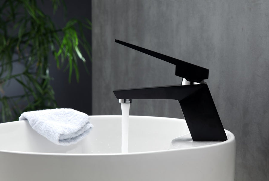 aqua siza single lever modern bathroom vanity faucet matt black kubebath