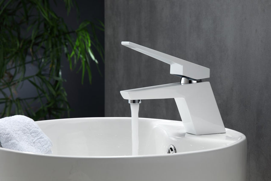 aqua siza single lever modern bathroom vanity faucet matt white kubebath