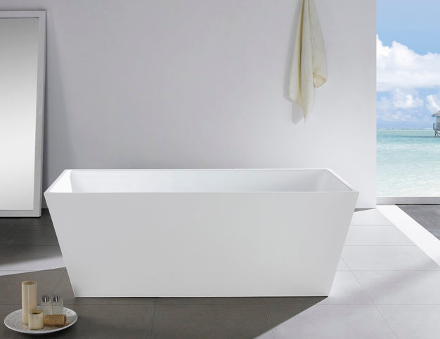 Squadra 67" Free Standing Bathtub